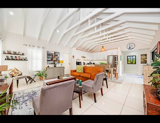 3 BEDROOM TOWNHOUSE FOR SALE IN HAASENDAL